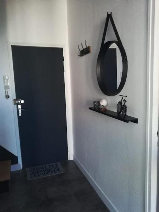 Appartement duplex 40m2 proche place François 1er Cognac Exterior foto